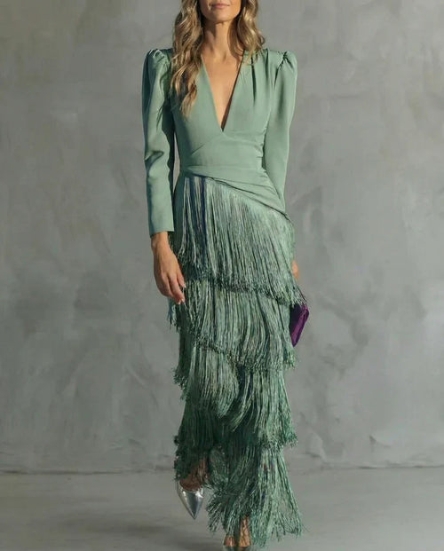 Clara® · Vestido elegante con mangas de flecos Position 2